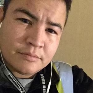 Meet your Posher, Dion